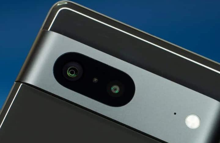 Google Pixel 8a की डिटेल्स आई सामने, फोन में मिल सकता है Tensor G3 चिसपेट